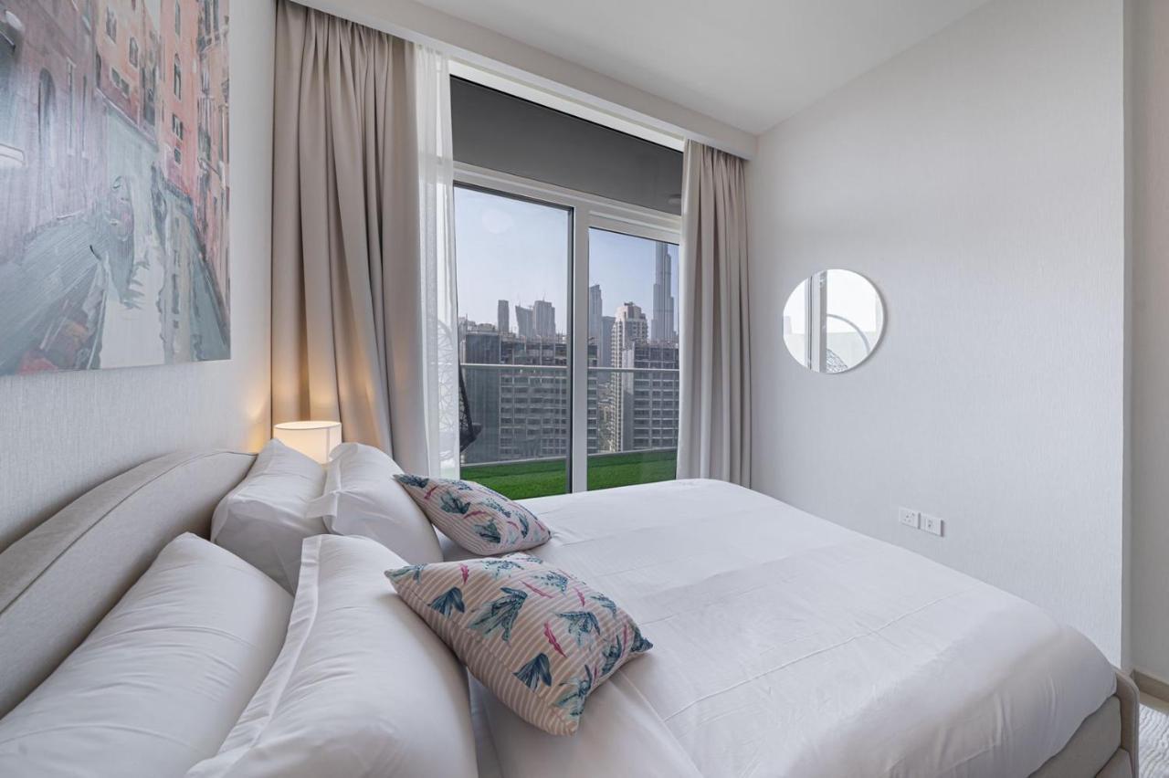 Alluring 1 Bd Apartment In Business Bay With Burj Khalifa View Dubái Exterior foto
