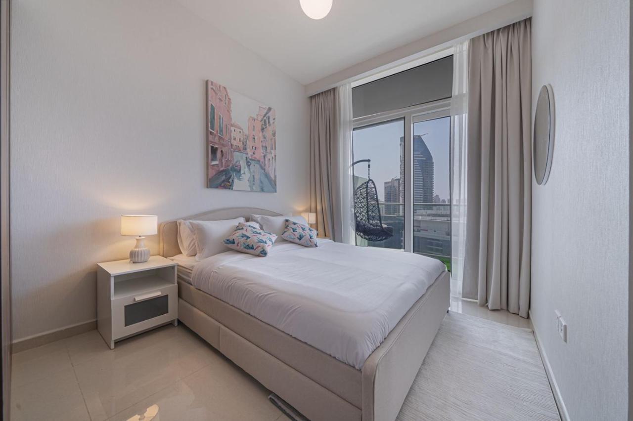 Alluring 1 Bd Apartment In Business Bay With Burj Khalifa View Dubái Exterior foto